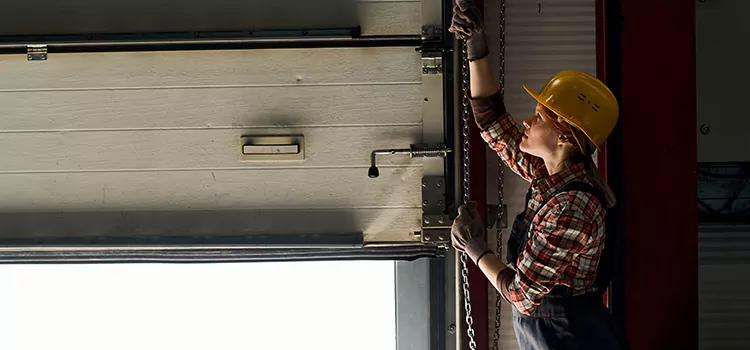 Addressing Common Garage Door Stoppage Issues in Berwyn, IL