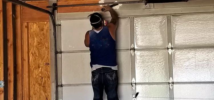Specialized Garage Door Panel Solutions in Berwyn, IL